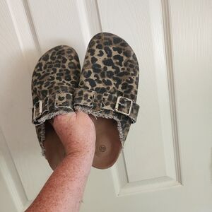 Leopard Print Women's Slip-On Shoes